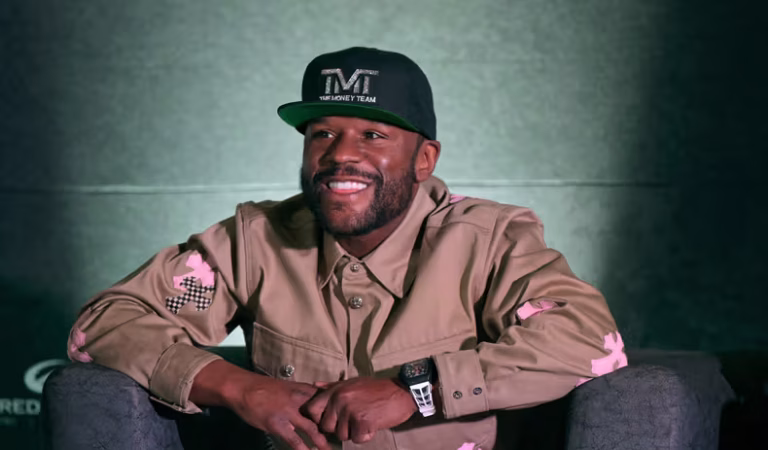 Inside Floyd Mayweather’s Lavish, Debt-Filled Post-Boxing Life