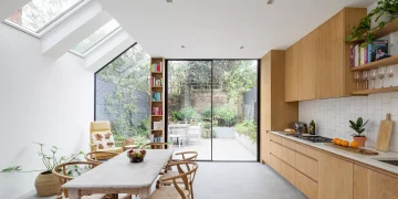 London Cottage Renovation Blends Nature and Design