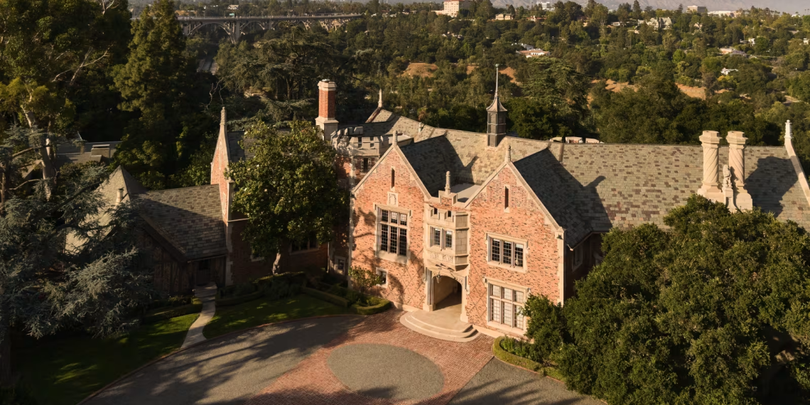 Record-Breaking Pasadena Megamansion